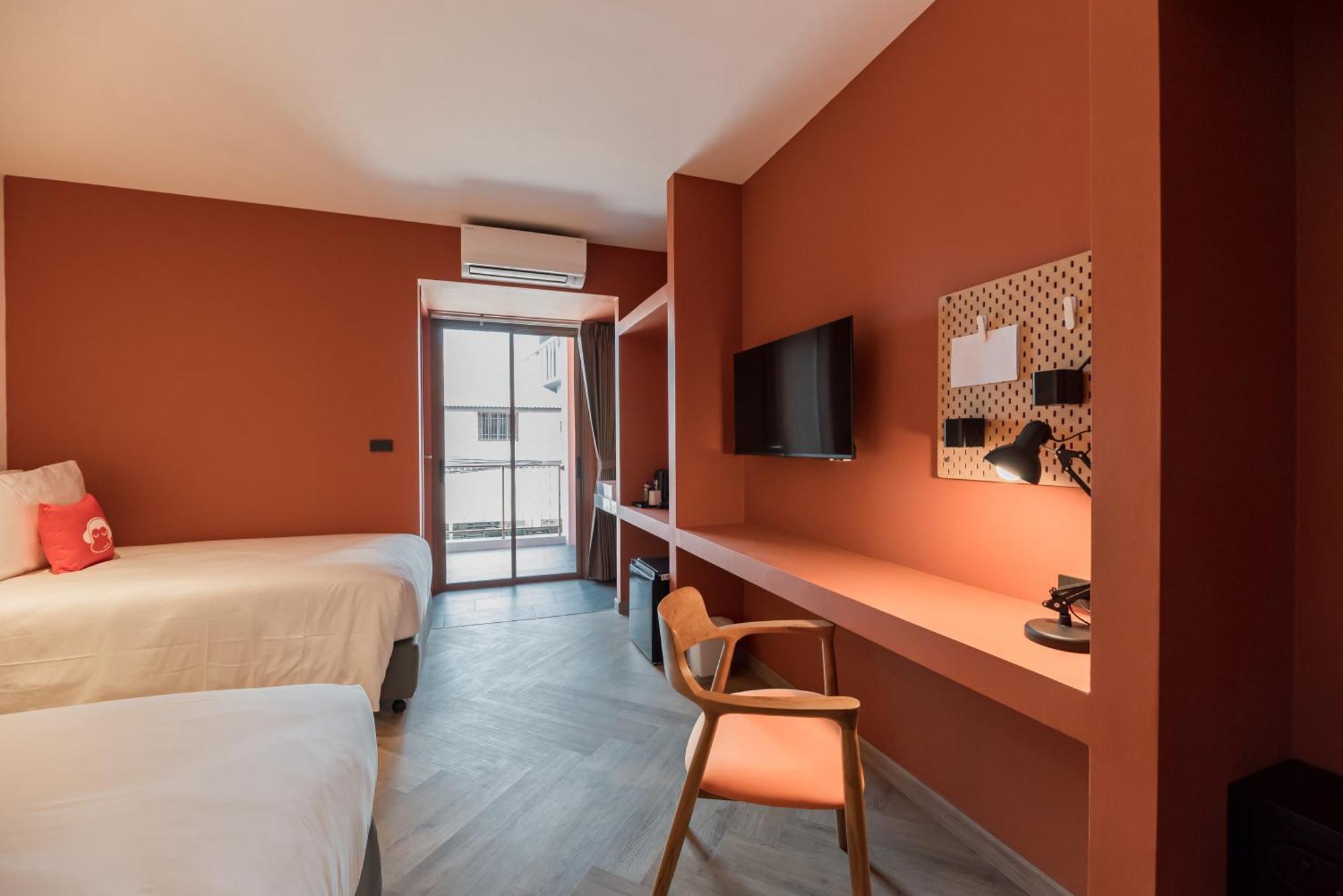 Blu Monkey Hub And Hotel Bangsaen Habitación foto